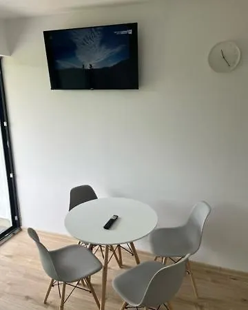 Jula - W Kudowie-zdrój Apartamento *