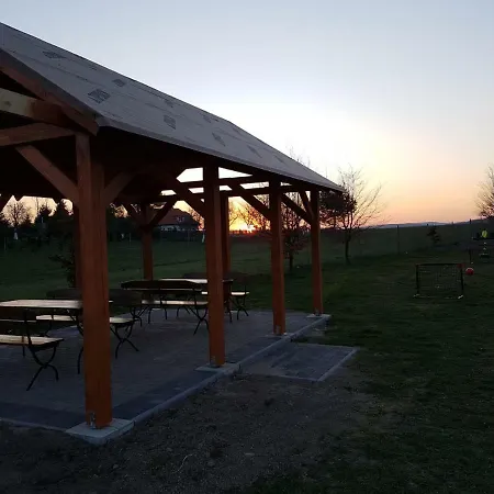 Jula - W Kudowie-zdrój Apartamento *